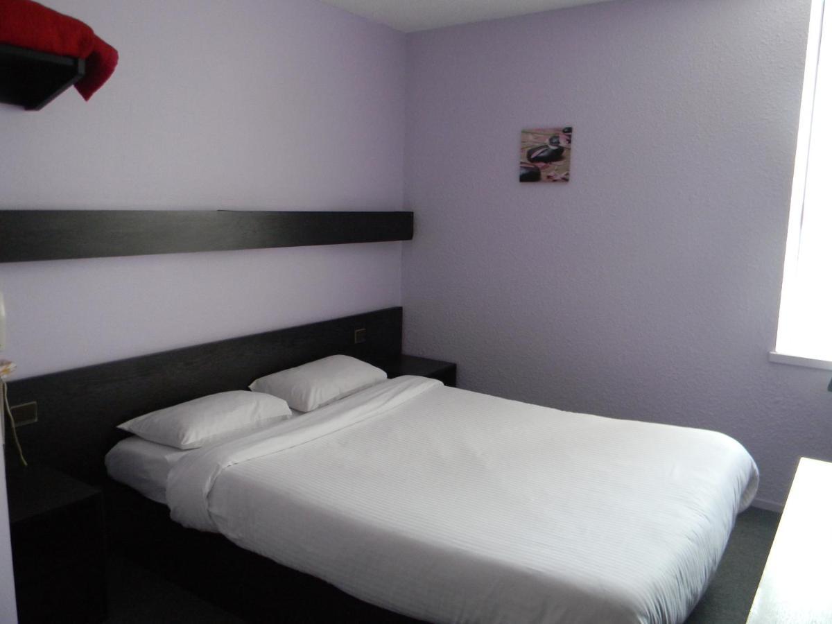 Class-Hotel Poitiers Camera foto