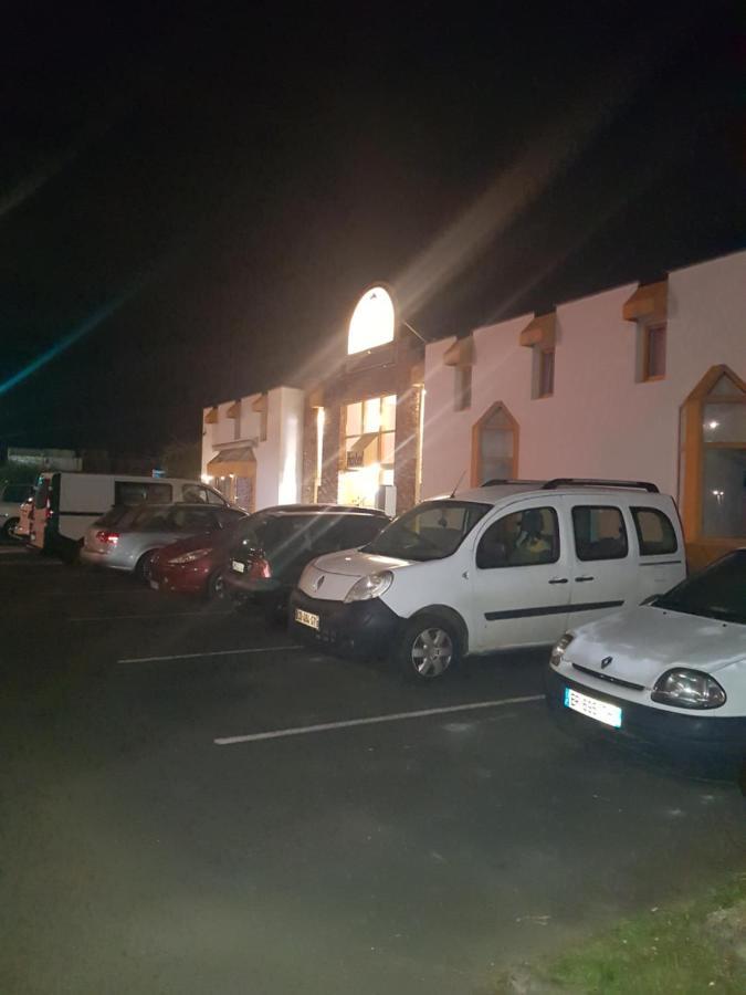 Class-Hotel Poitiers Esterno foto