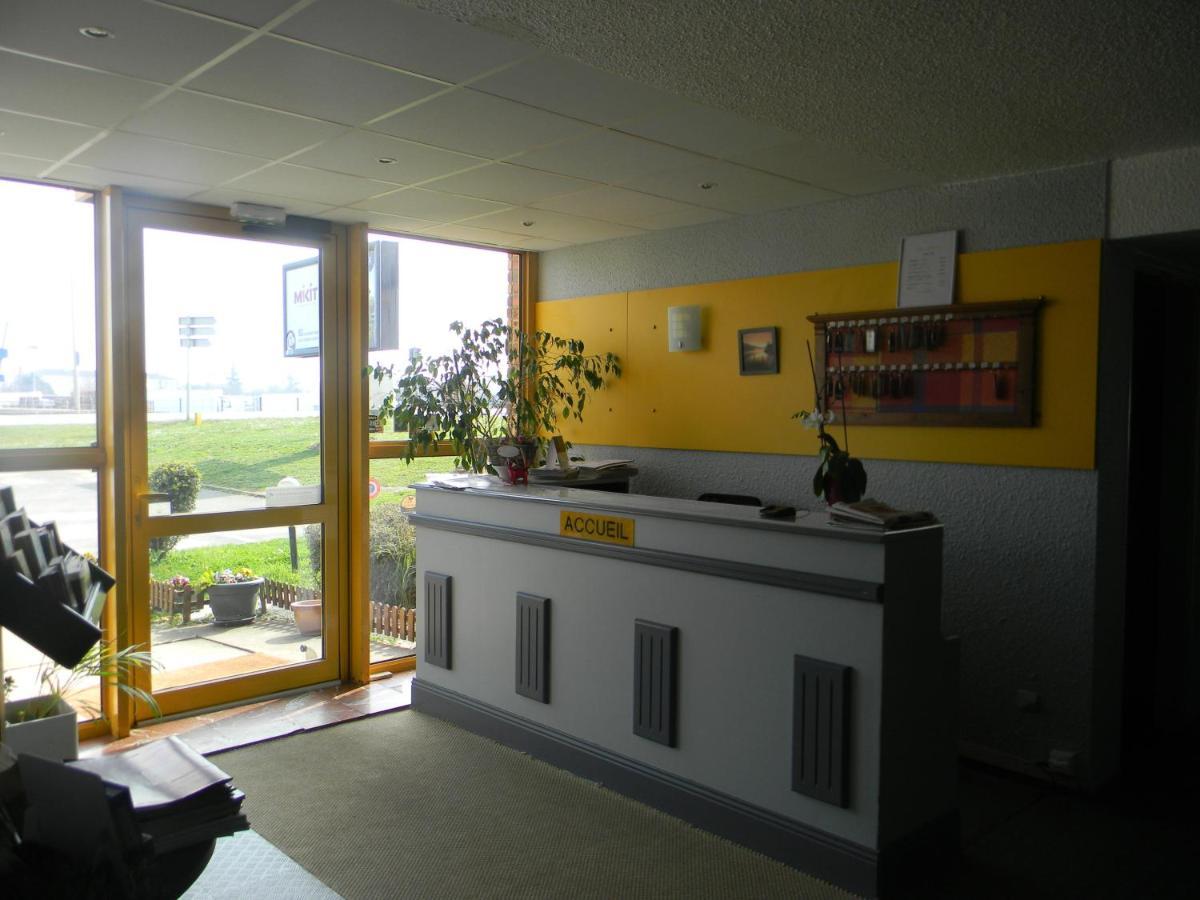 Class-Hotel Poitiers Esterno foto